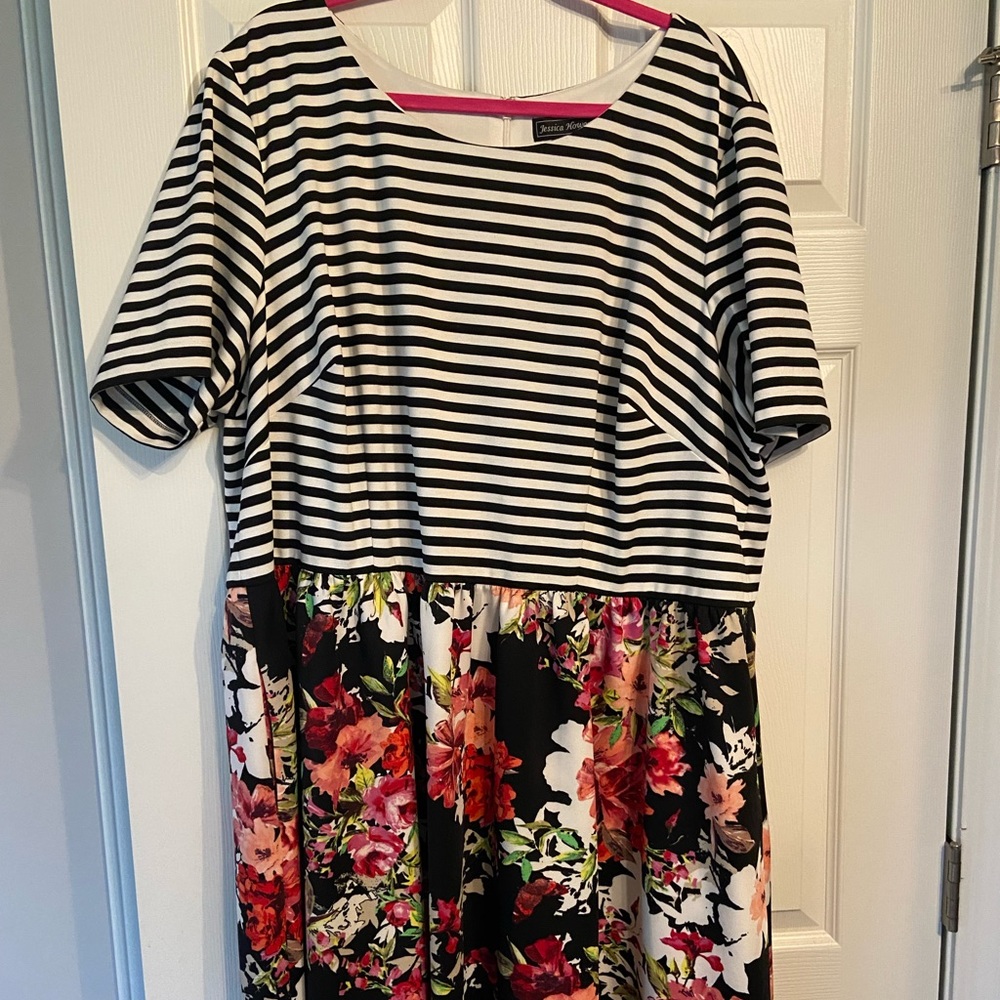 Jessica Howard Dress